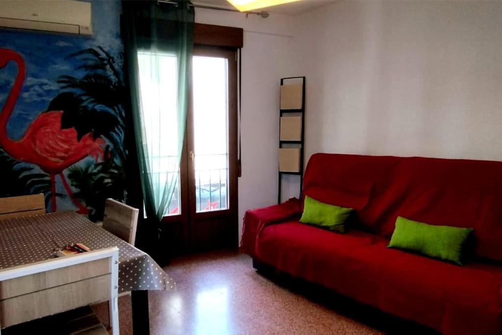 Apartamento En Zona De Ocio Casco Antiguo Alicante Luaran gambar